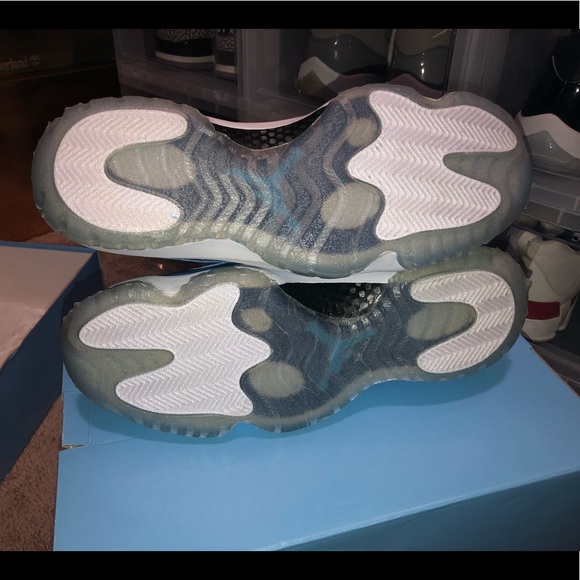 Jordan 11 Pantone/Gift of Flight sz 11 - Picture 3 of 7